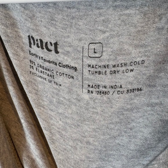 Pact Gray Organic Cotton Tank Top Size Large Cropped Sleeveless‎ - Picture 3 of 3